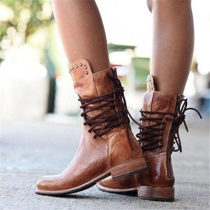 Clare - Elegant Boots With Laces