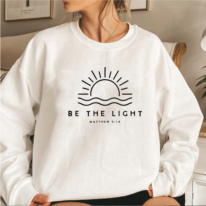 Daisy - Stylish Sweater ‘Be The Light’