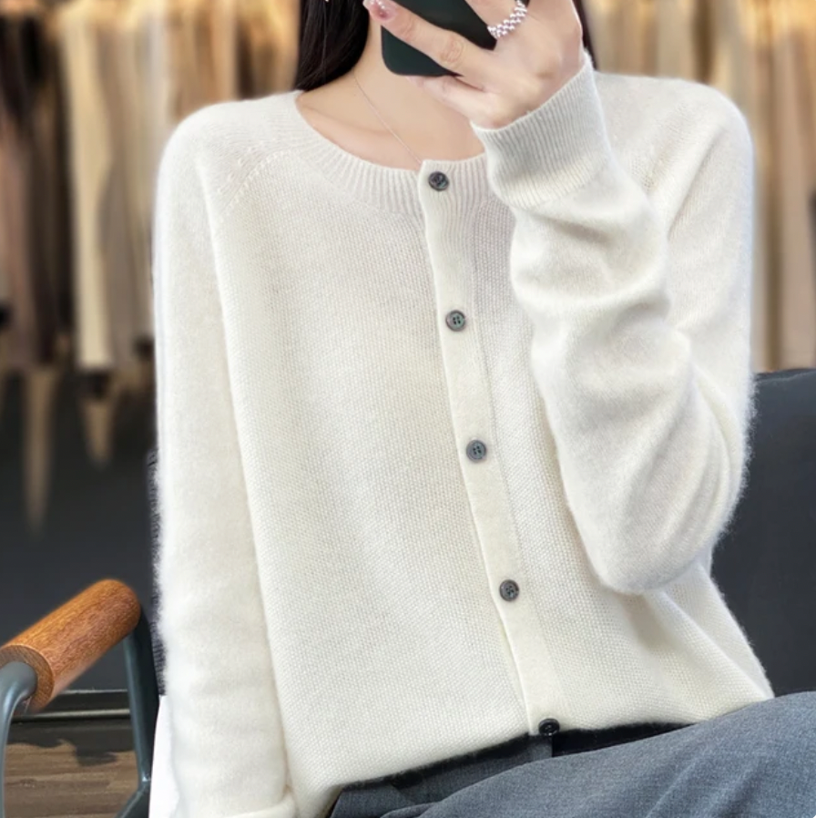 MEGAN | COSY WOOLLEN CARDIGAN